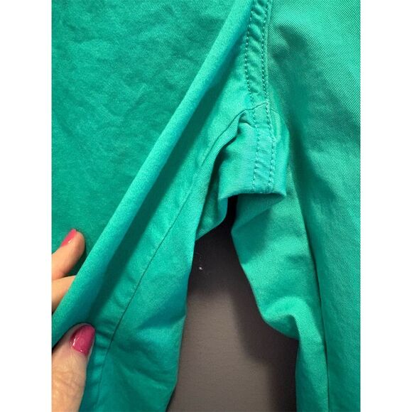 Crown & Ivy Women's Green Capri Pants Size 6 Casual Solid Mid Rise - Picture 5 of 10